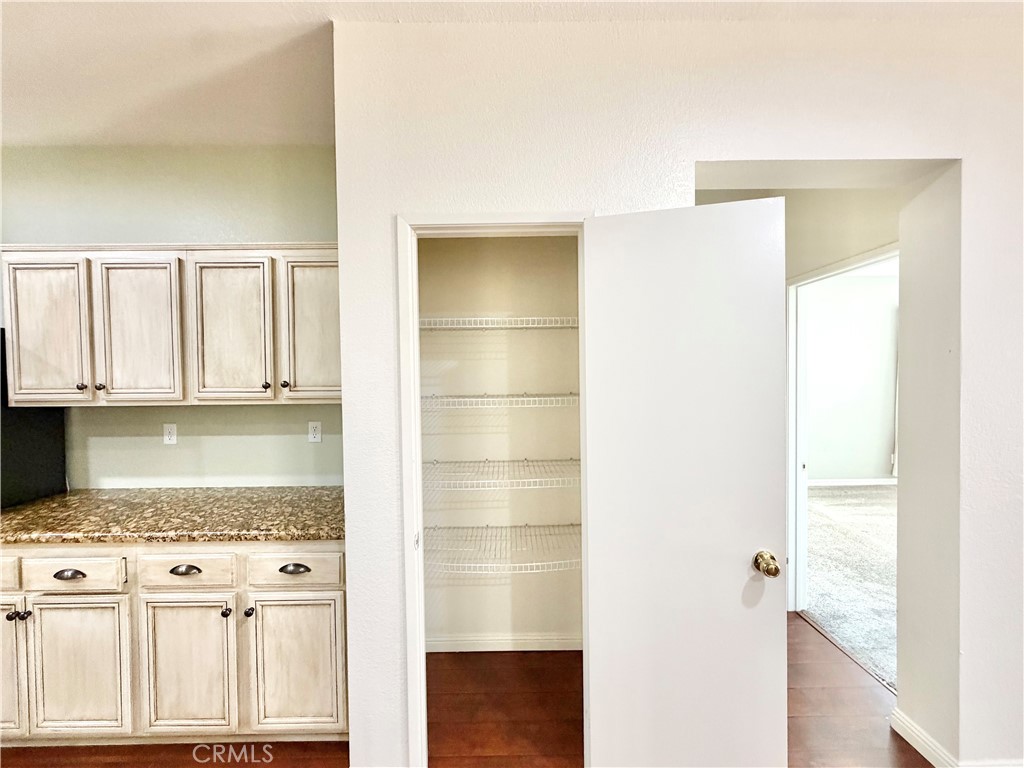 33205 Gypsum Street Property Photo 13