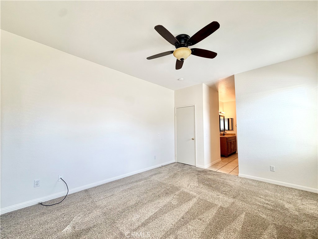 33205 Gypsum Street Property Photo 23