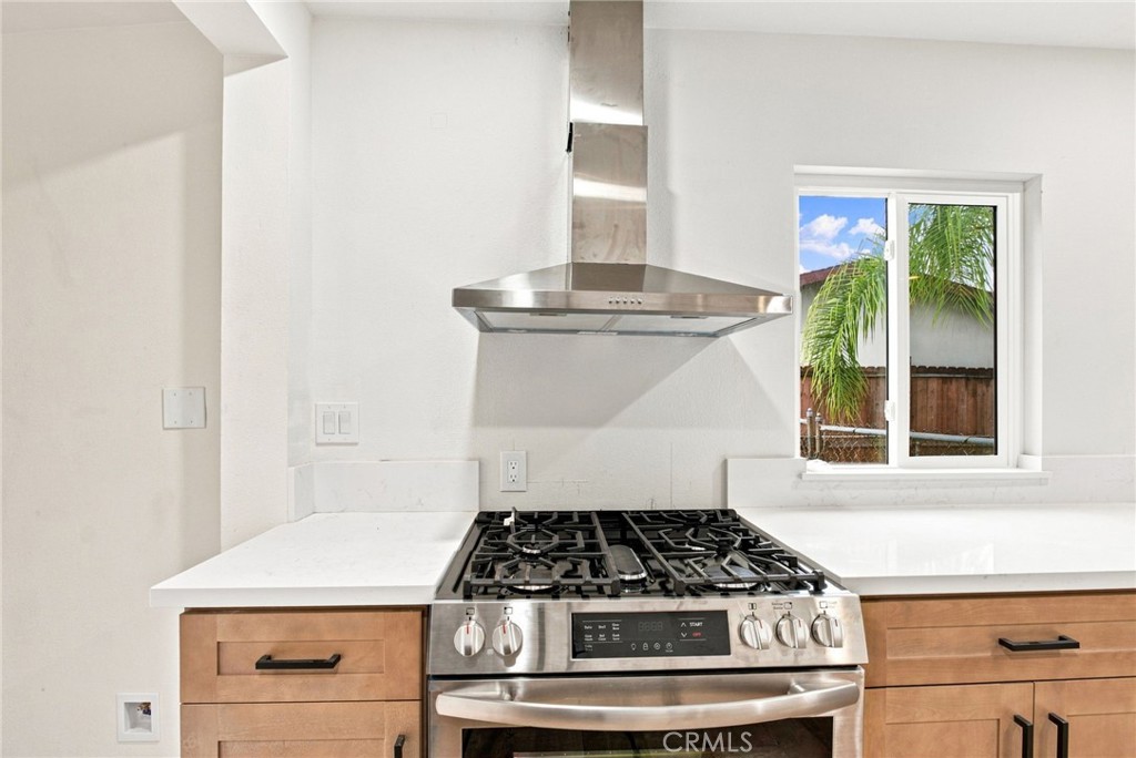 5538 N Aspan Property Photo 9