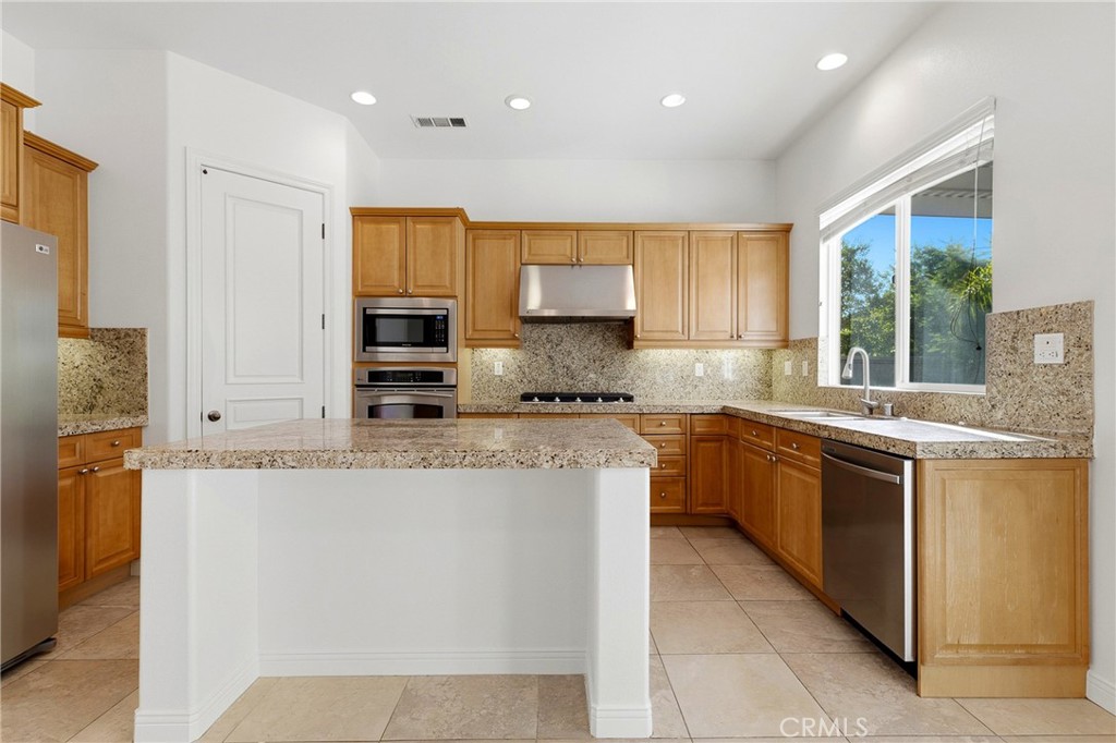 58 Via De La Valle Property Photo 14
