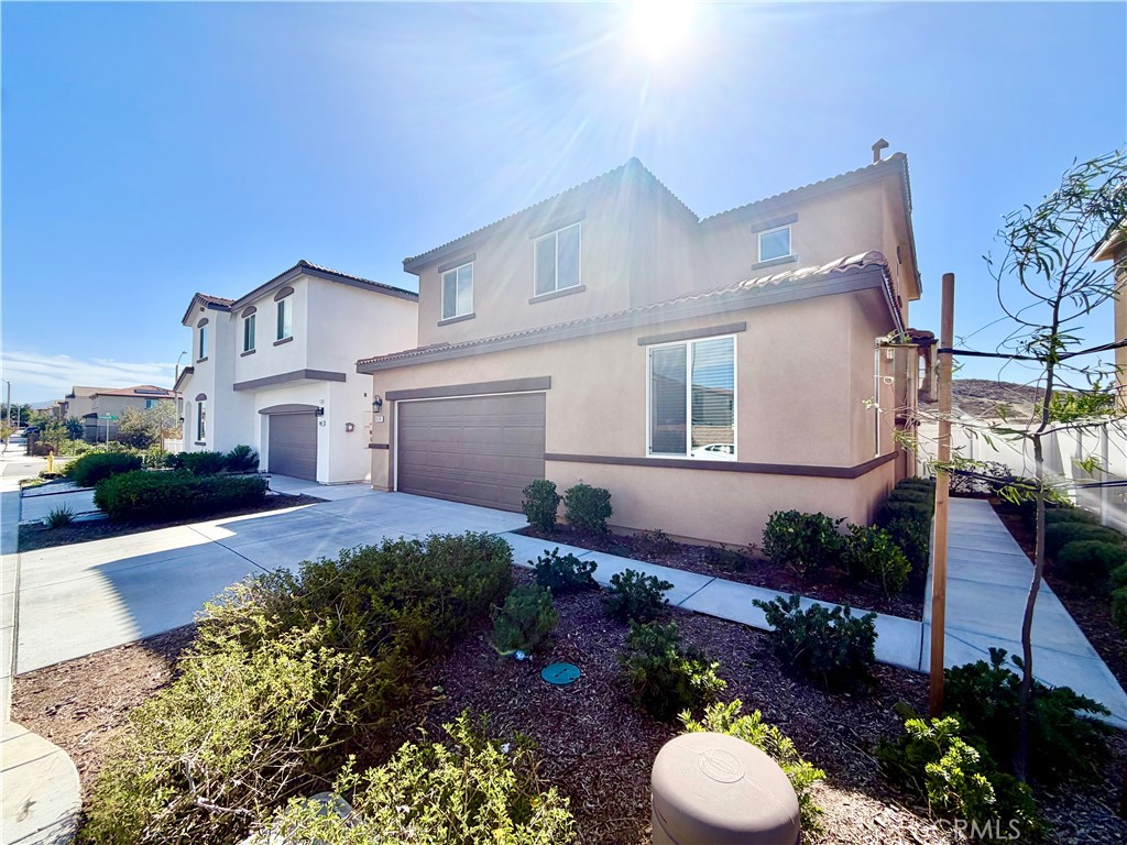 31799 Woodbank Way Property Photo 3