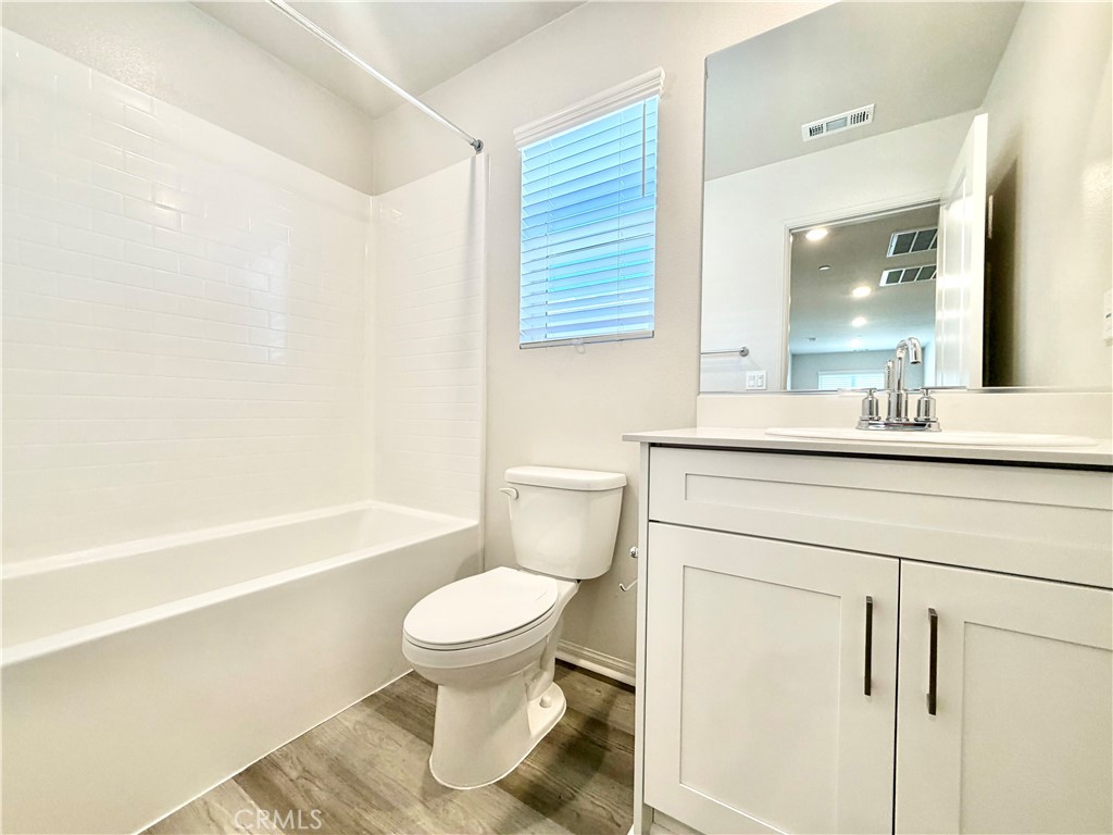 31799 Woodbank Way Property Photo 24