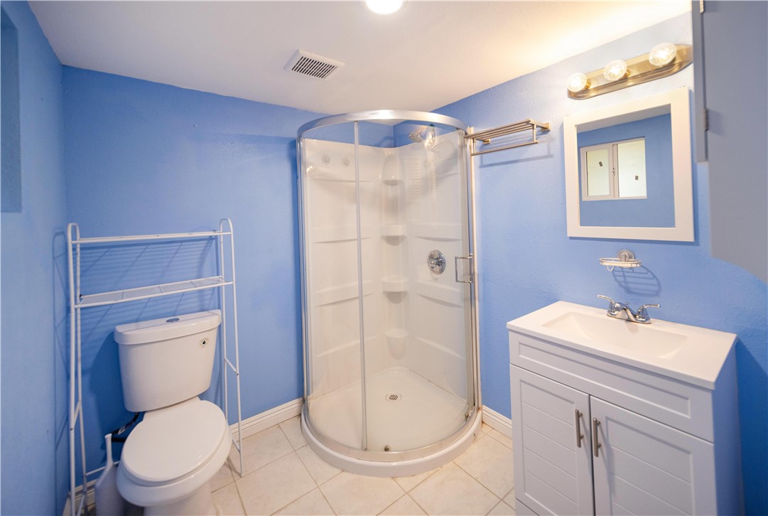650 S Hazelwood Property Photo 34