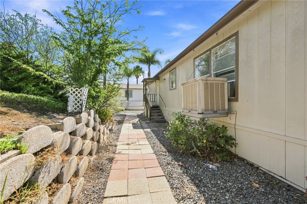 31130 S General Kearny Road 190 Property Photo 18