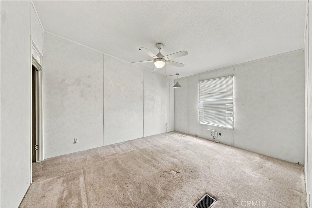 31130 S General Kearny Road 190 Property Photo 36