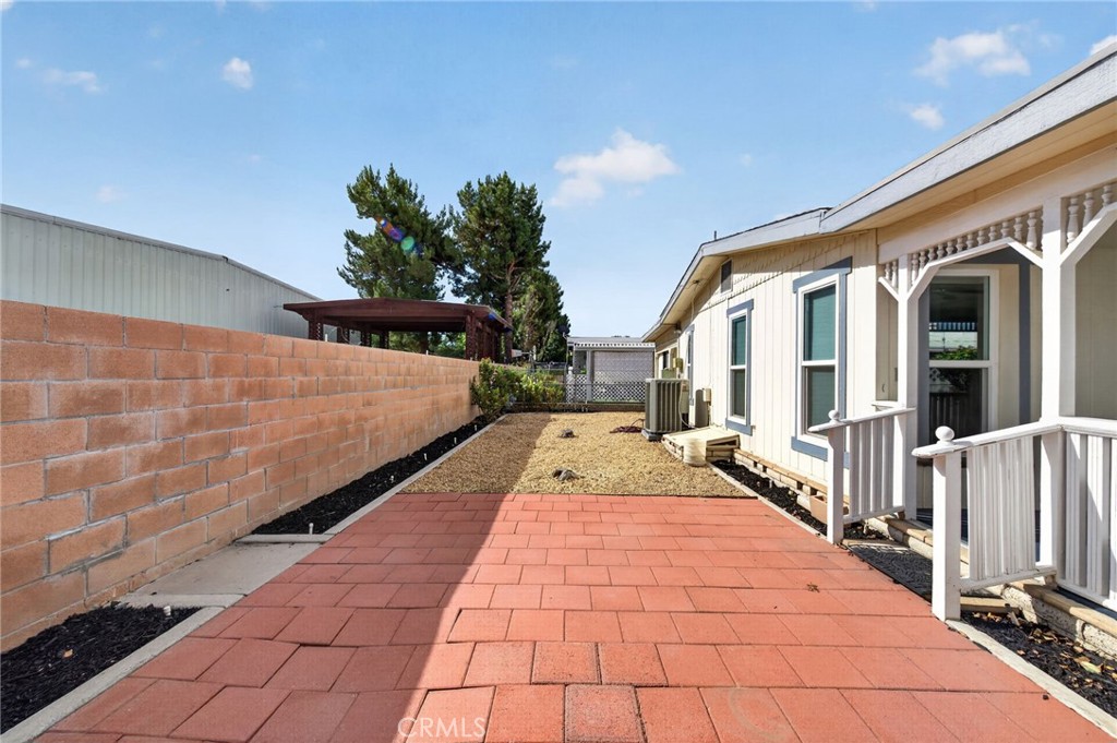 564 De Soto Drive Property Photo 47