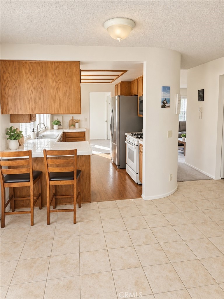 30511 Bayhill Drive Property Photo 7