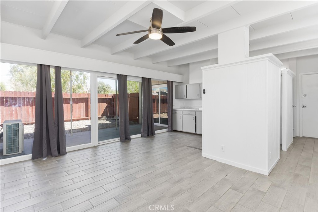 12909 Cactus Property Photo 8