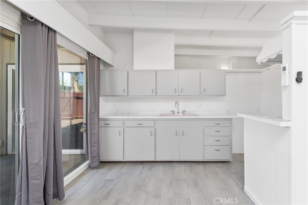 12909 Cactus Property Photo 11
