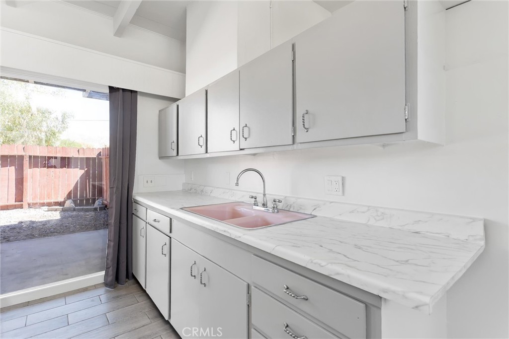 12909 Cactus Property Photo 13