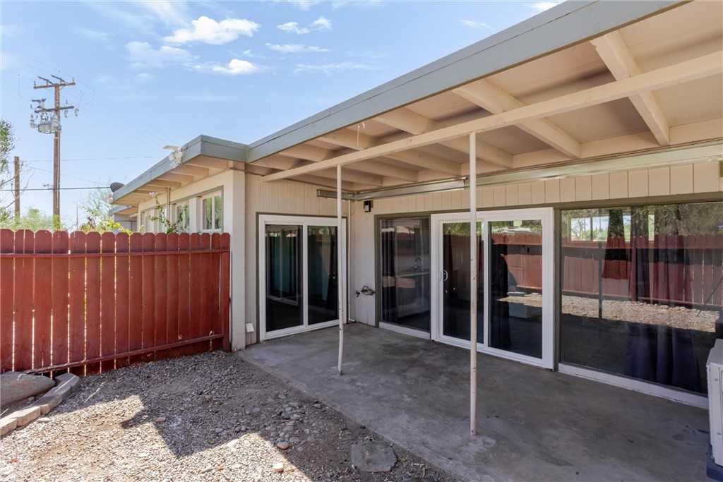 12909 Cactus Property Photo 21