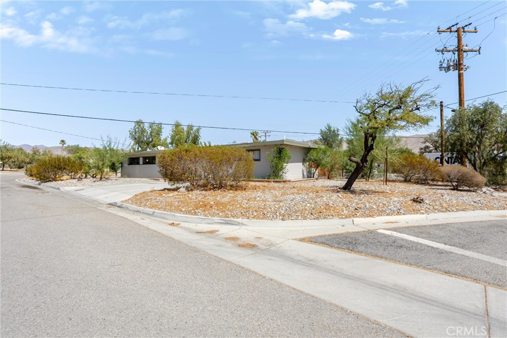 12909 Cactus Property Photo 26
