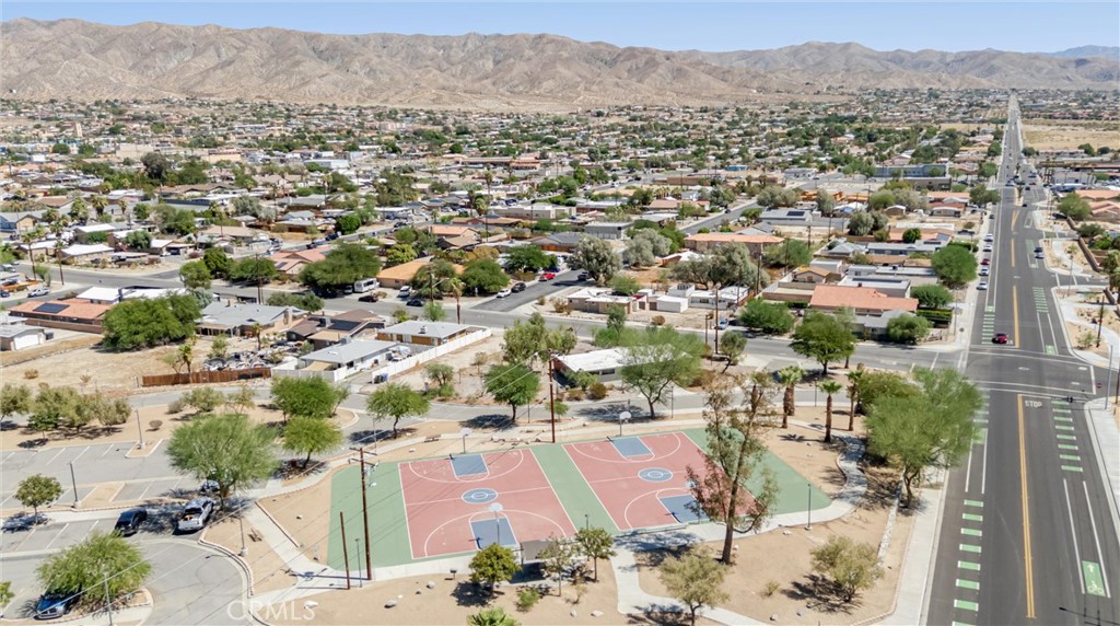12909 Cactus Property Photo 33