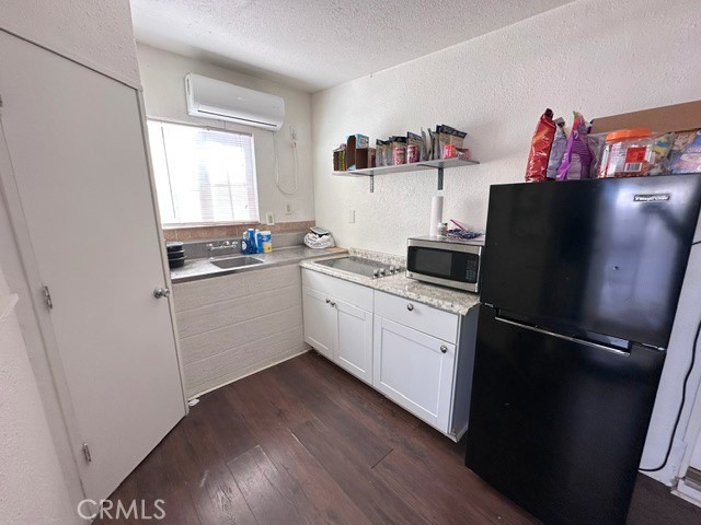 155 N 3rd Street 1 Property Photo 32