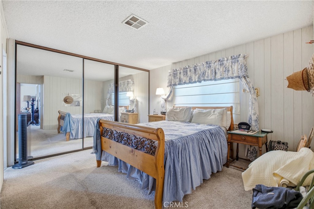 2860 Basswood Court Property Photo 7