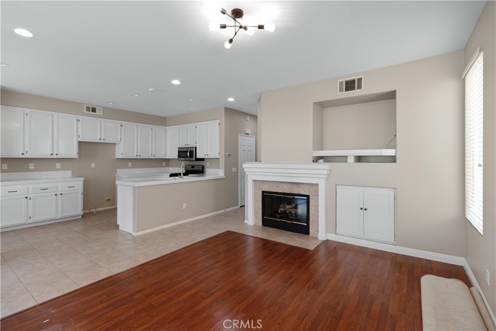 255 Roxanne Lane 128 Property Photo 21