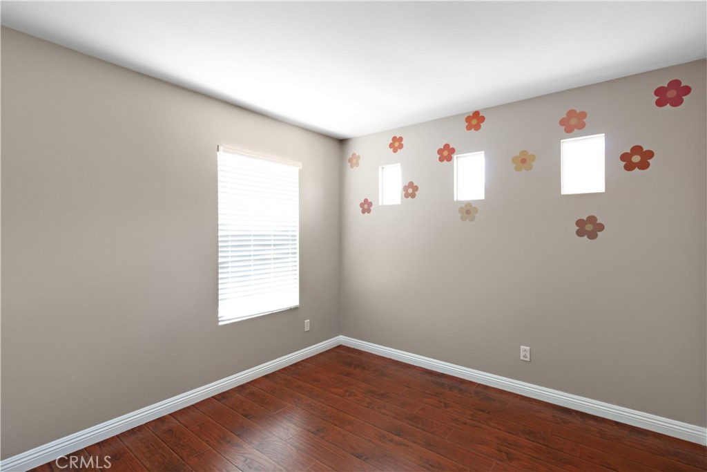 255 Roxanne Lane 128 Property Photo 25