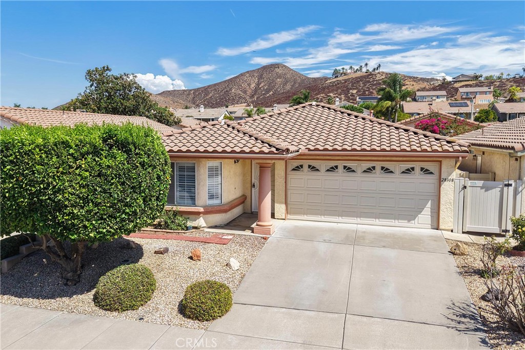 28308 Via Cascadita Property Photo 1