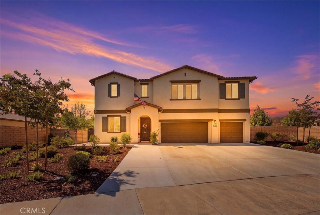 22039 Sky Meadow Property Photo 2