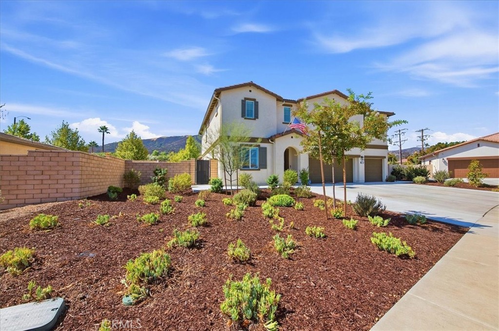 22039 Sky Meadow Property Photo 4
