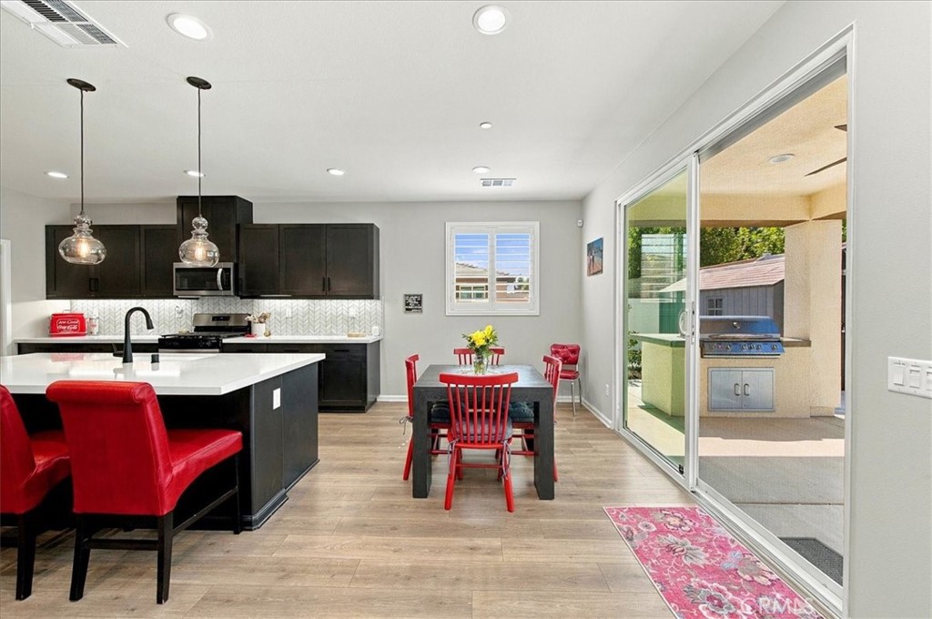 22039 Sky Meadow Property Photo 11