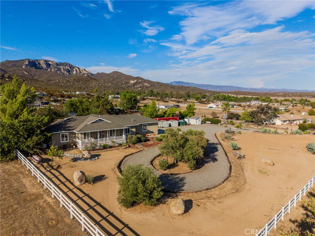 40303 Brook Trails Way Property Photo 1