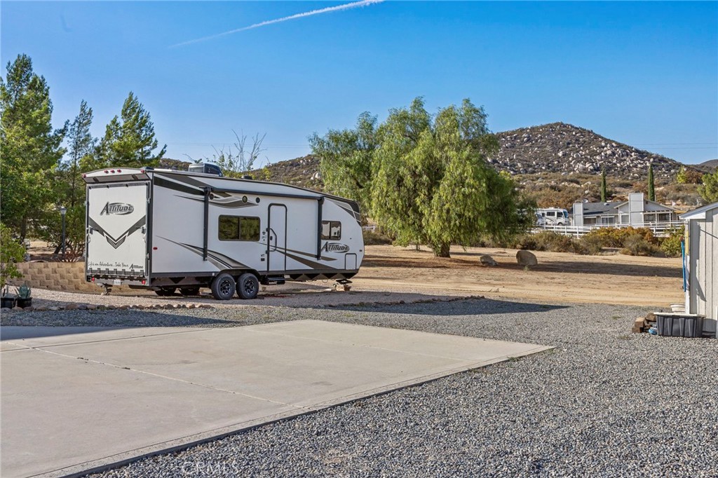 40303 Brook Trails Way Property Photo 12