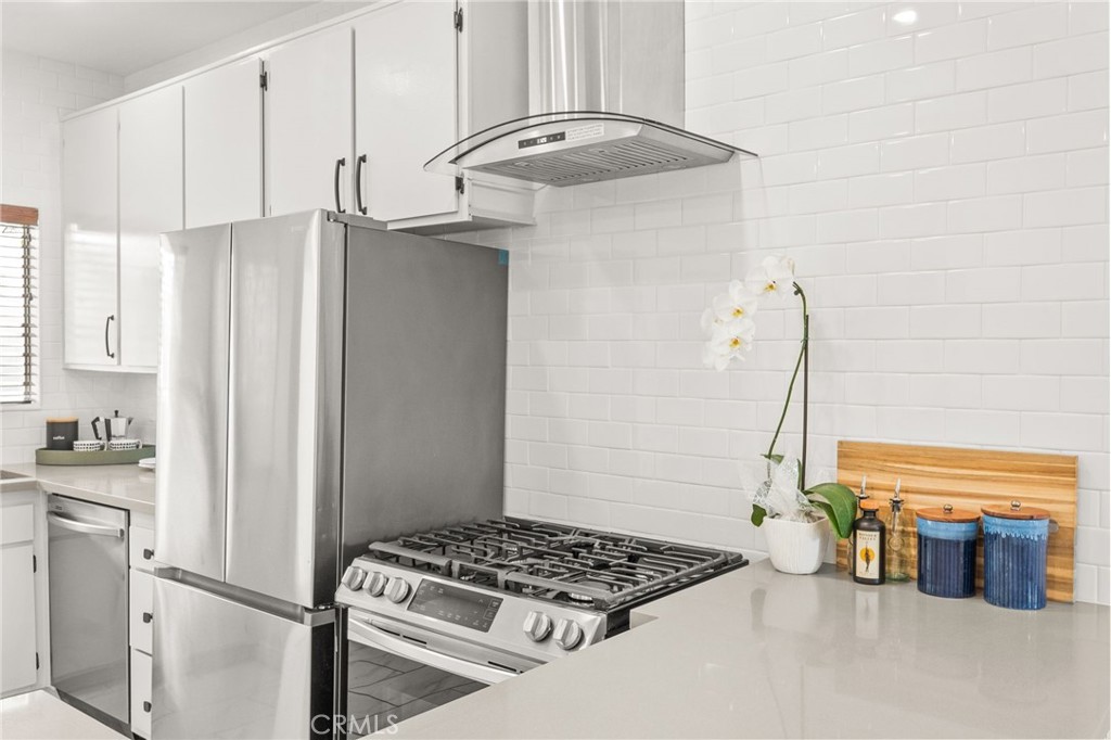 2500 Abbot Kinney Boulevard 5 Property Photo 4