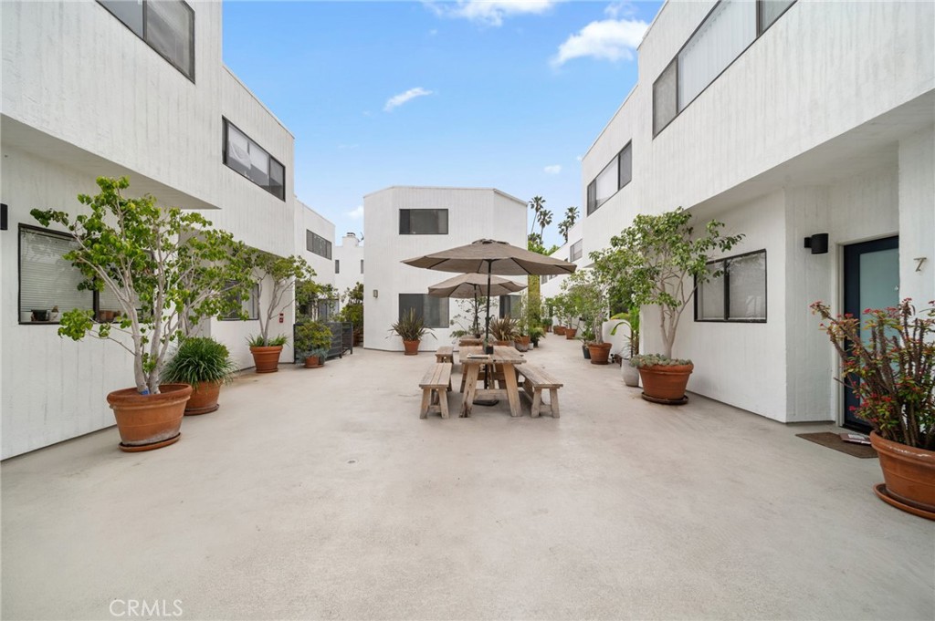 2500 Abbot Kinney Boulevard 5 Property Photo 22