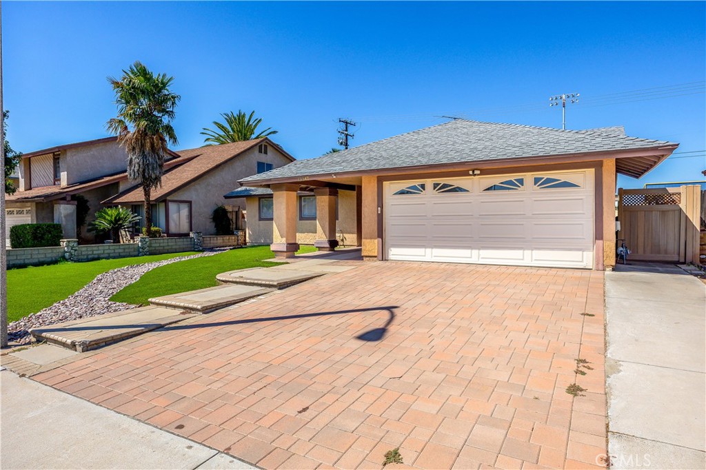13347 Sunflower Court Property Photo 2