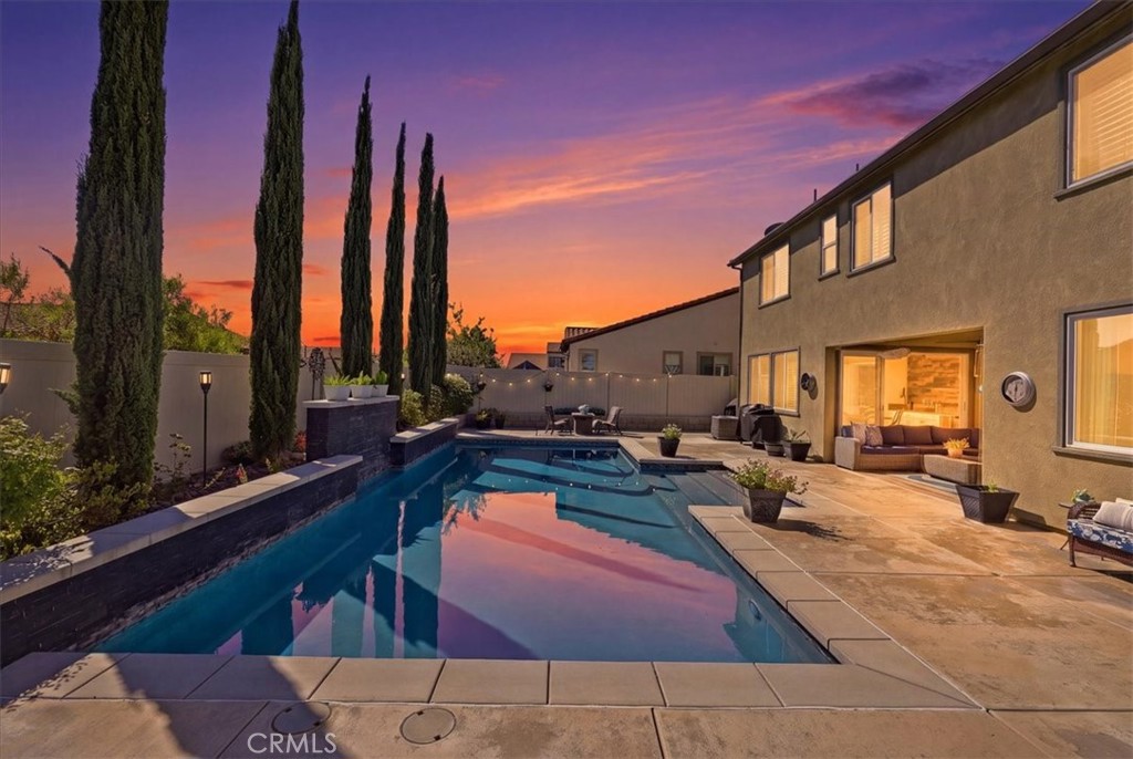 34806 Garden Trellis Property Photo 3