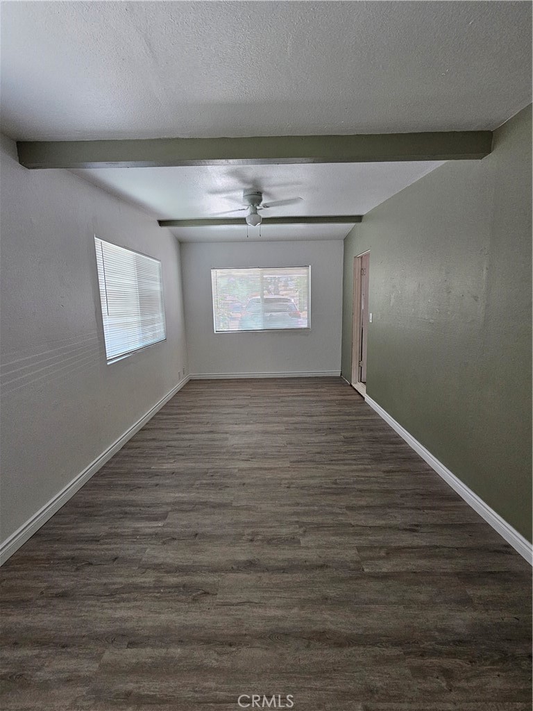 712 E Whittier Property Photo 15