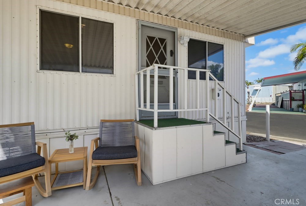 731 G D6 Property Photo 2