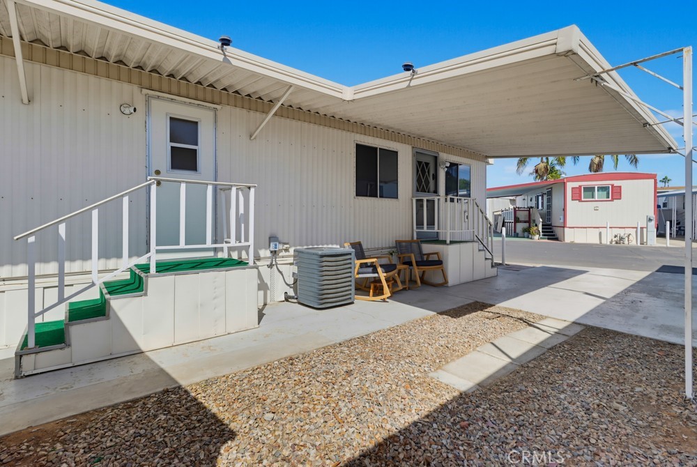 731 G D6 Property Photo 6