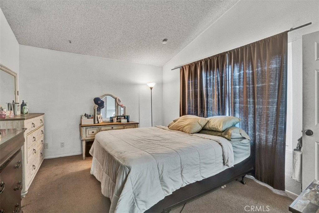 1173 S Cactus Property Photo 13