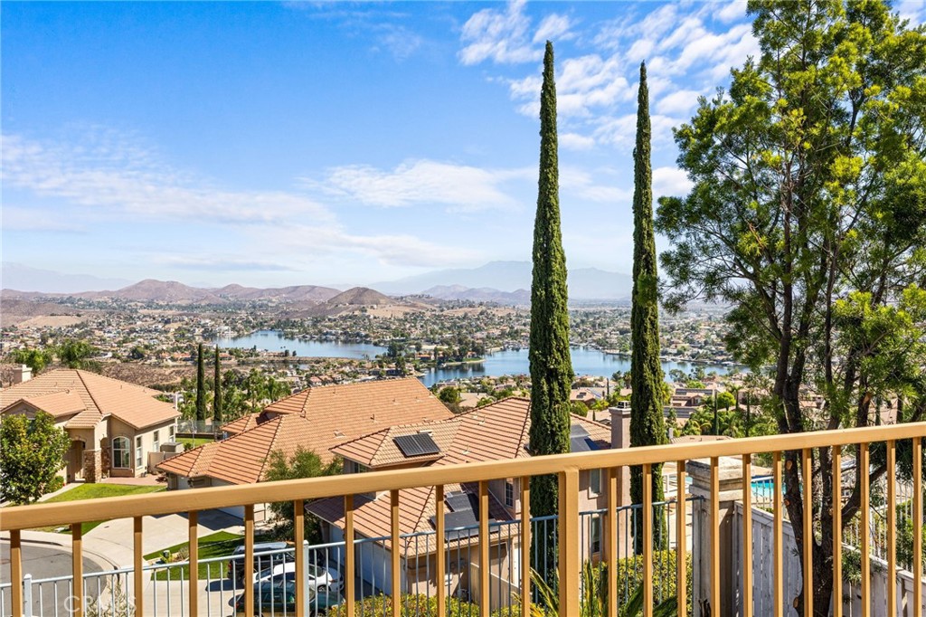 16 Del Torino Property Photo 1