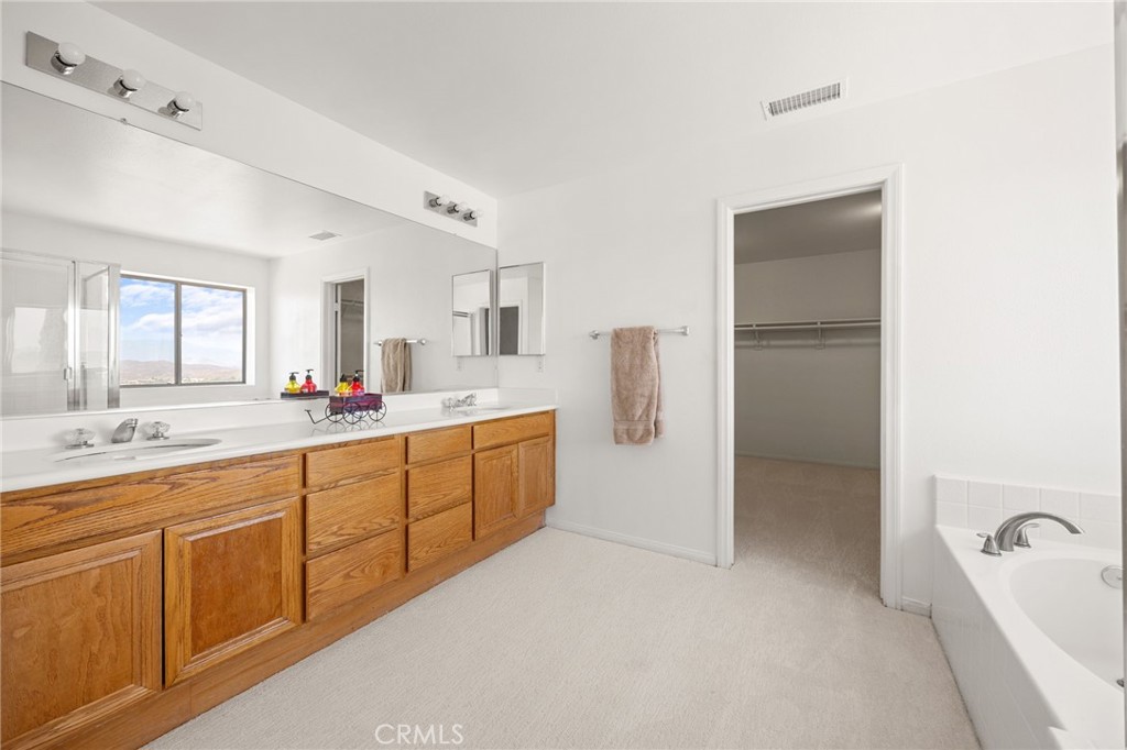 16 Del Torino Property Photo 23