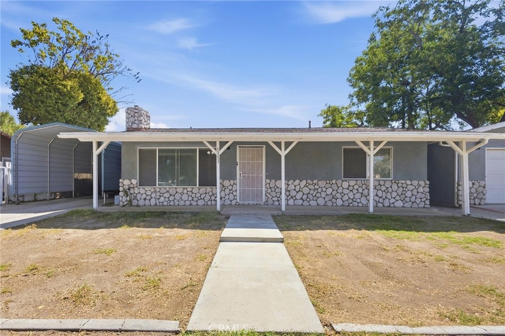 43233 Whittier Property Photo 6