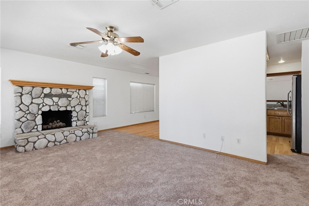 43233 Whittier Property Photo 11