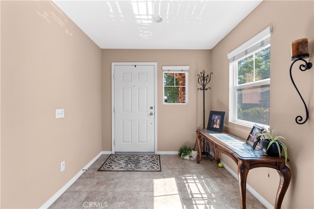 53217 Flutterbye Property Photo 6