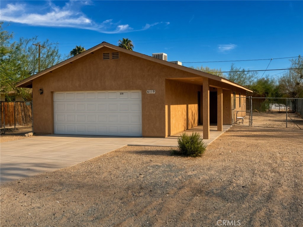 6119 Cahuilla Avenue Property Photo 3