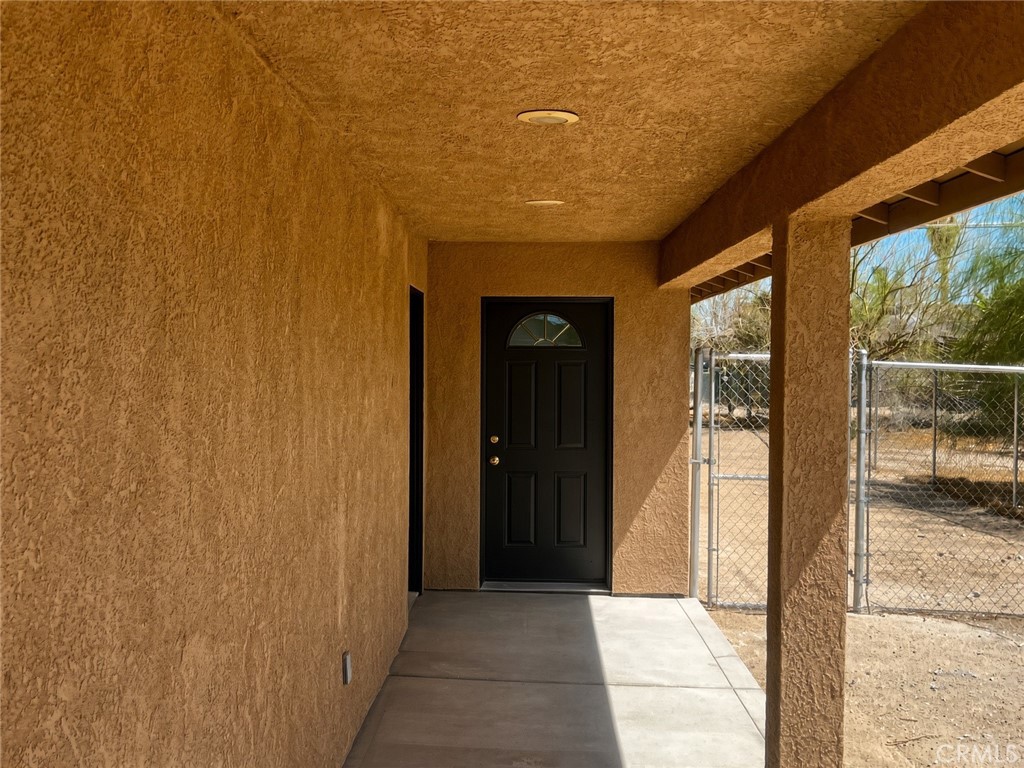 6119 Cahuilla Avenue Property Photo 4