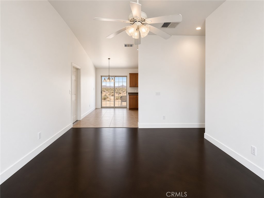 6119 Cahuilla Avenue Property Photo 6