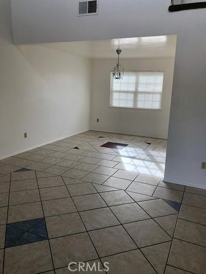 1120 W Gilman Property Photo 3