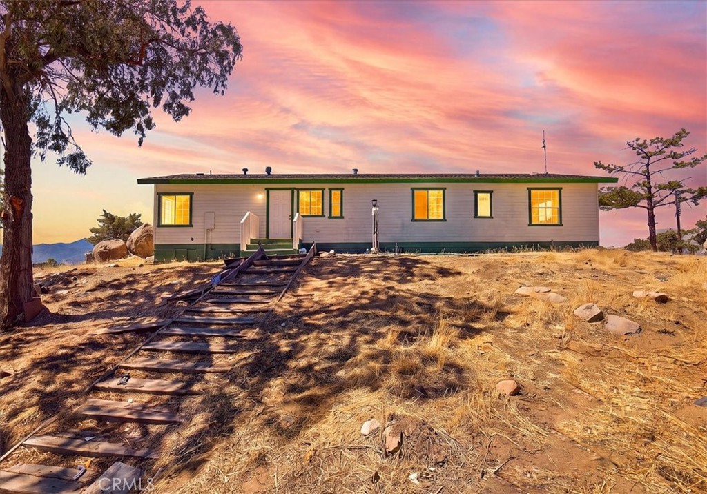 61200 Indian Paint Brush Property Photo 2