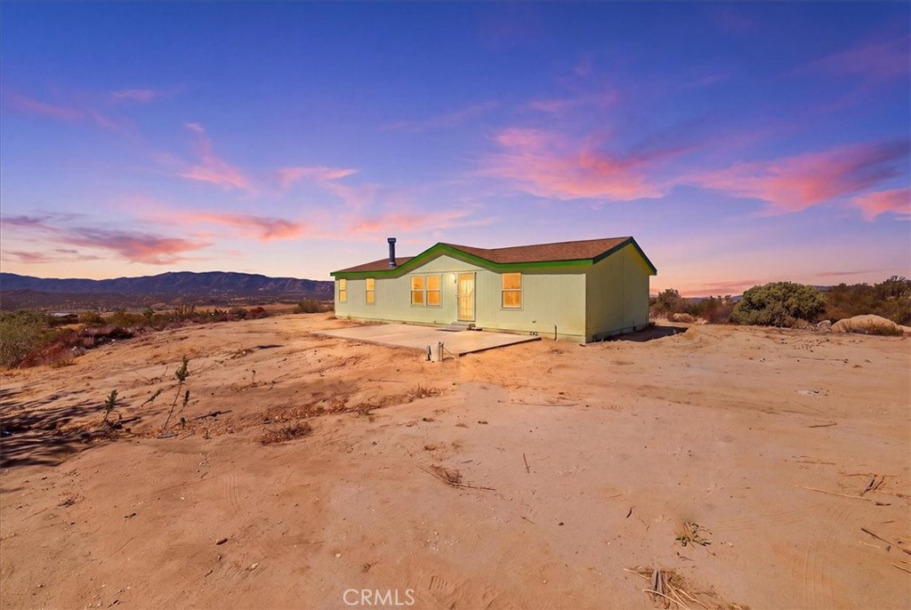 61200 Indian Paint Brush Property Photo 4