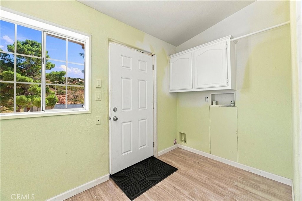 61200 Indian Paint Brush Property Photo 26
