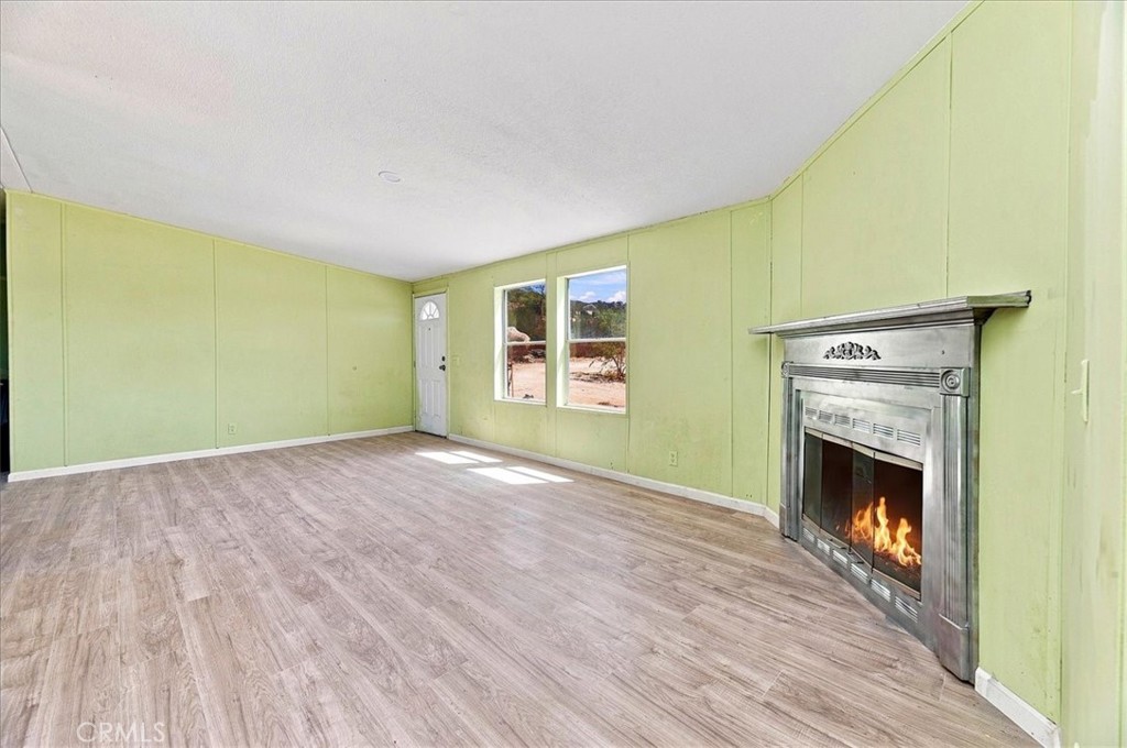 61200 Indian Paint Brush Property Photo 44
