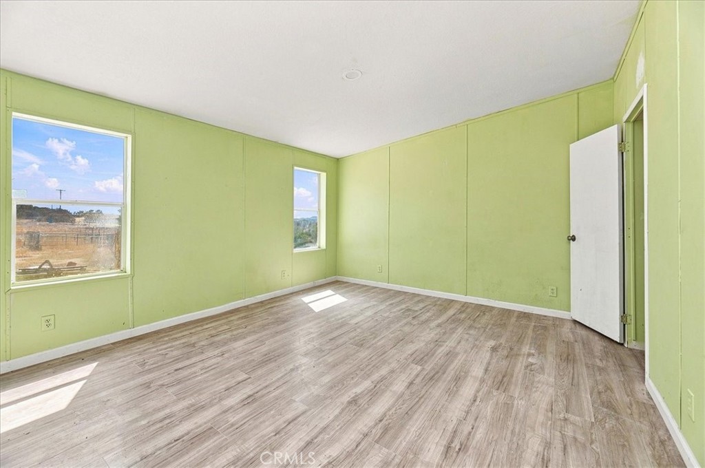61200 Indian Paint Brush Property Photo 54