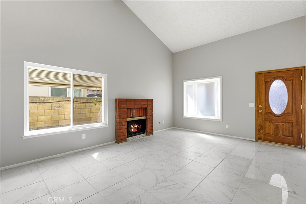 13633 Beach Street Property Photo 7